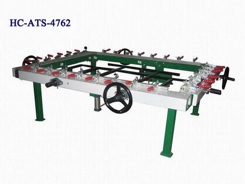 Pneumatic screen stretcher